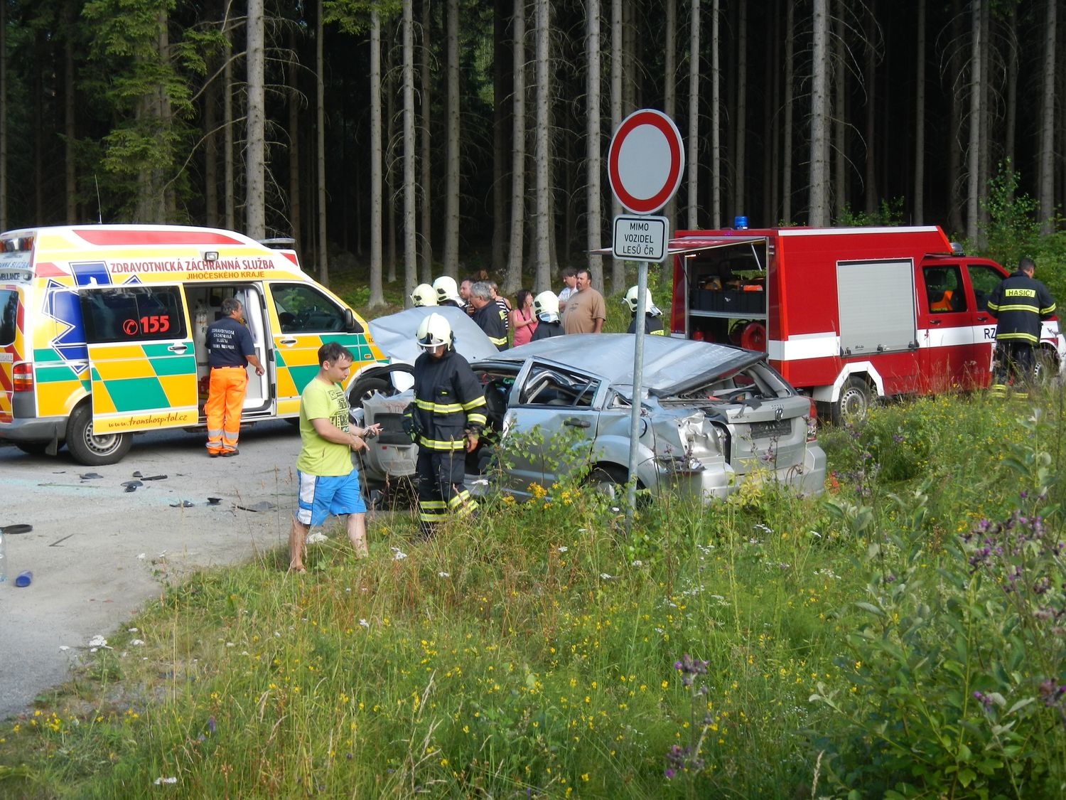 nehoda oa, vyšší brod - 20. 7. 2013, 18,26 hodin (1)