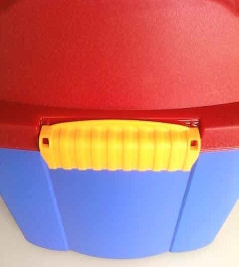 130819-nebezp-truhla-modra-uzaver-zavren