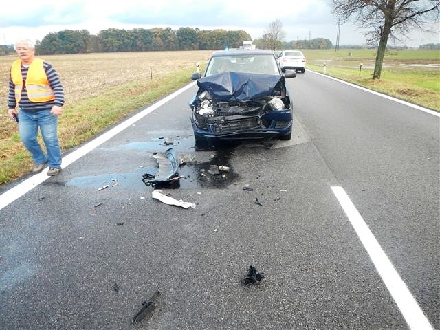 dopravní nehoda 2 oa, čejkovice - 16. 10. 2013 (1)
