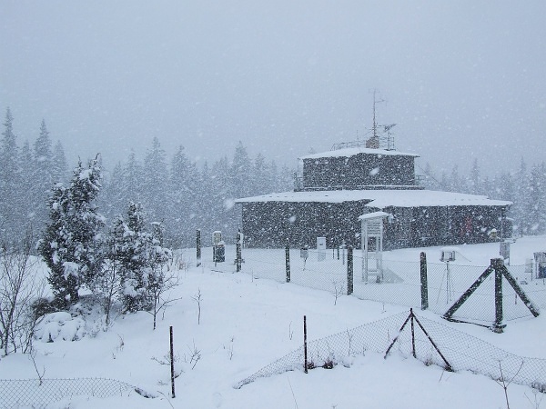 sněhová přeháňka na churáňově 24.3.2014 i