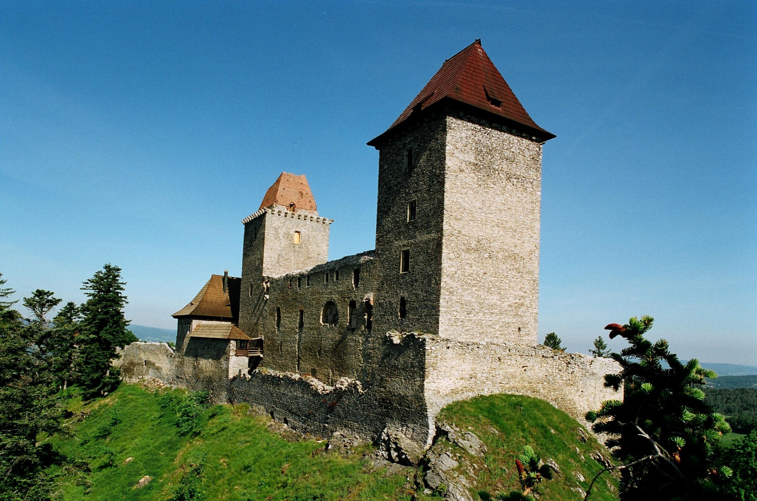 kašperk-kavale-pohled od jihovýchodu