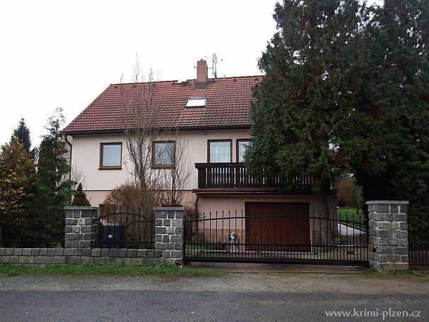 dum-milan-chovanec-plzen-cernice-151222 denik-605