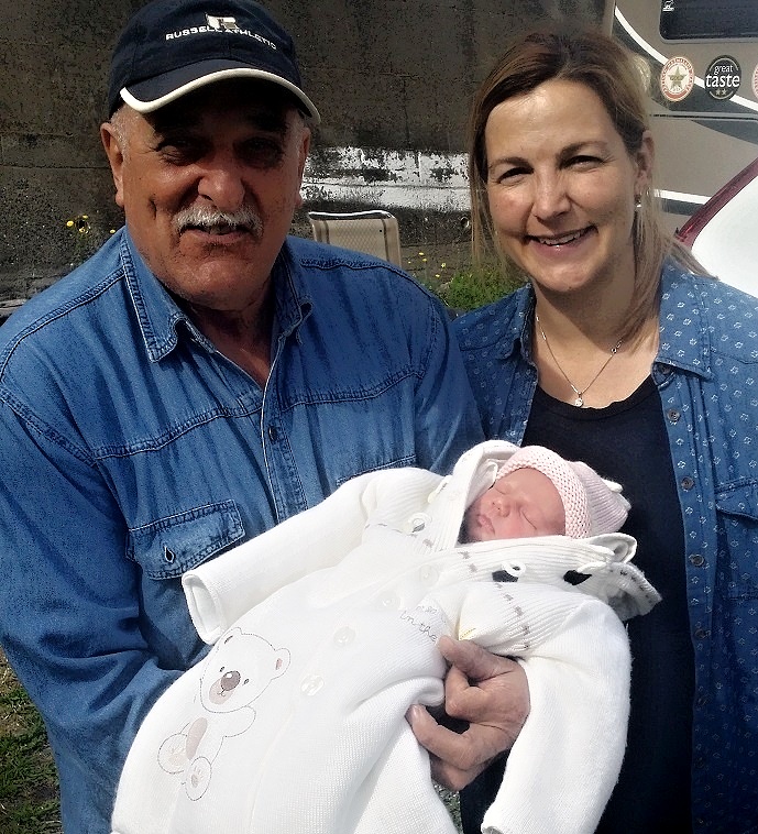 děda antonio je do mii ronji zamilovaný