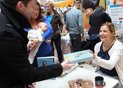 první kniha se stala okamžitě bestsellerem