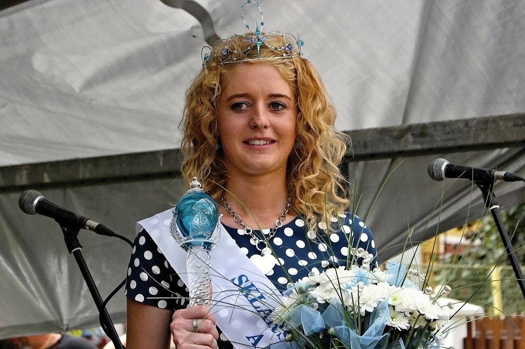 annín - máme královnu volají anníňané - foto andrea staňková