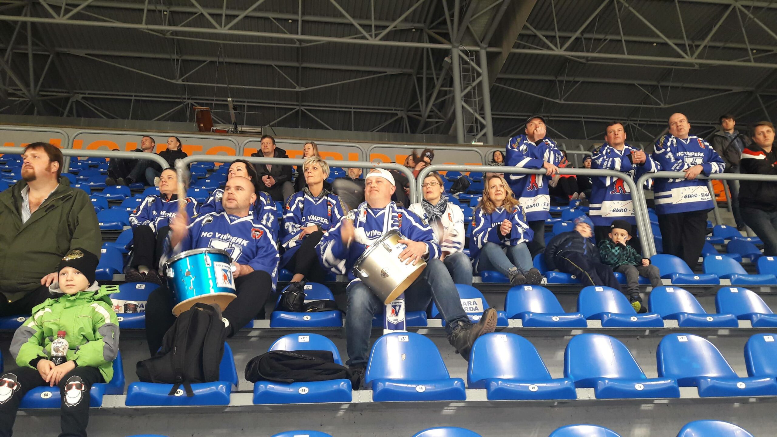 54258038 1275566579260693 802638832531931136 n