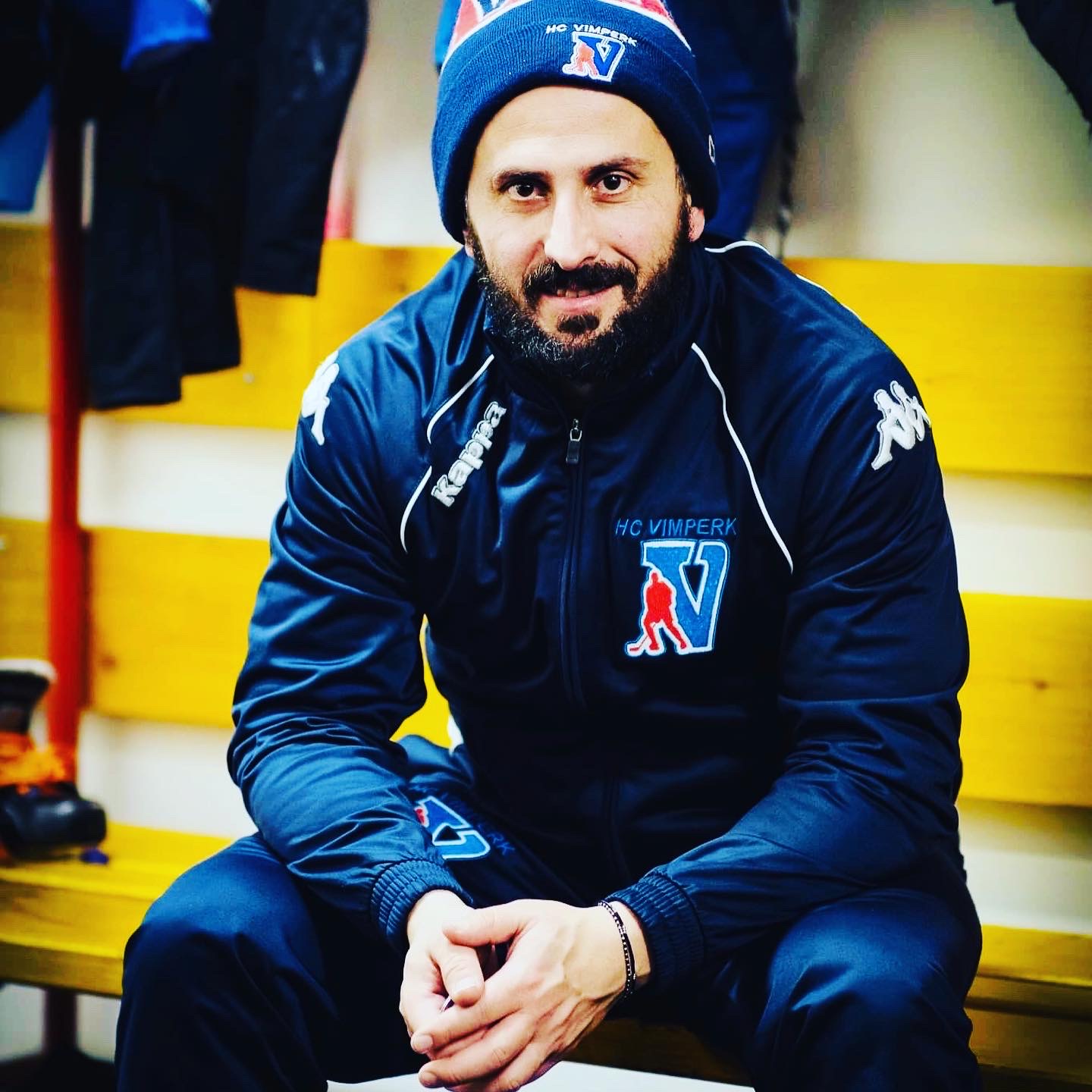 c5b64d3f-54b0-4cc8-a689-c70dc300727c