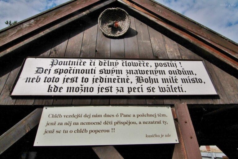 V Lenoře je demolice domu hotová
