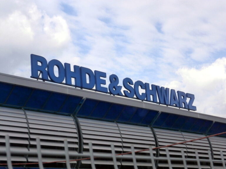 Stroje z Rohde & Schwarz skončily v Rusku