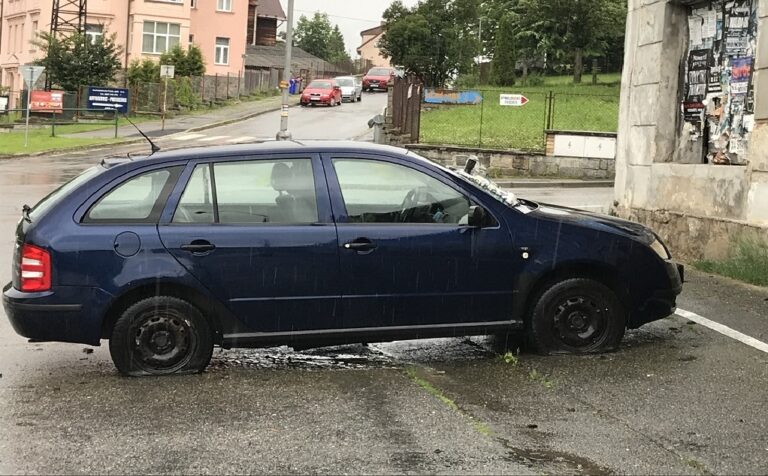 Anketa : Kdy zmizí vrak ?