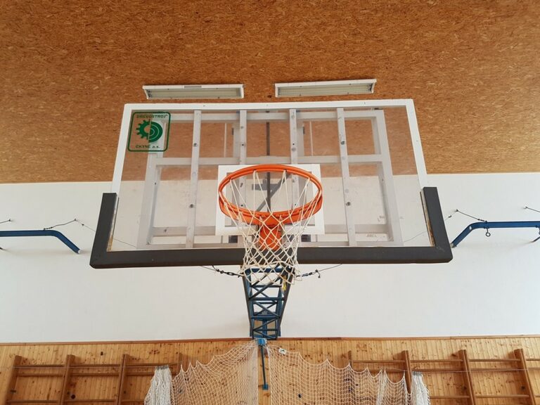 Obnova basketbalového vybavení