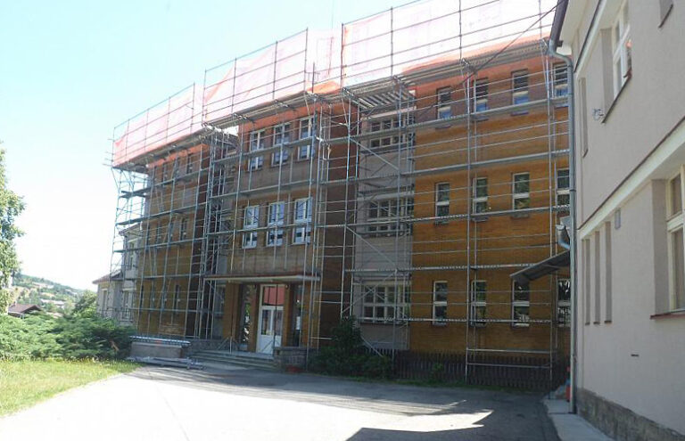 Střecha ZŠ TGM