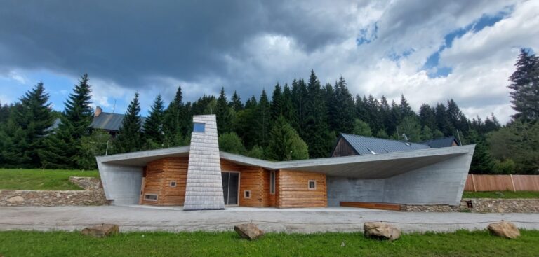 Muzeum Zlaté stezky na Kubově Huti