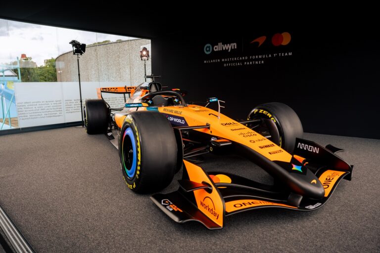 České Budějovice se promění v depo F1