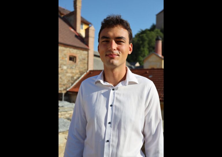 Chci, ať je slyšet i hlas mladých a aktivně se zapojit do dialogu o budoucnosti Vimperka