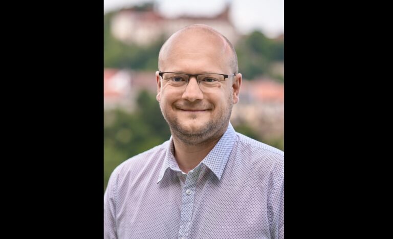 Vraťme zpět důstojnost a význam Aleji Smíření