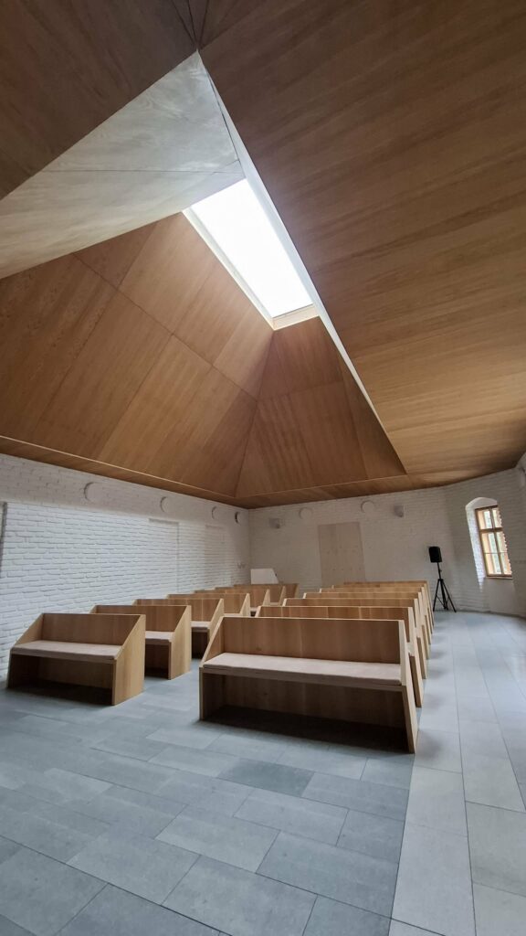 Vimperk: smuteční síň, Pivovarské terasy, zámecká obora