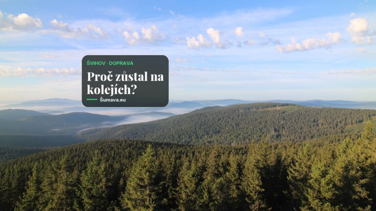 Rychlík z Klatov na Plzeň narazil ve Švihově do vleku štěpkovače